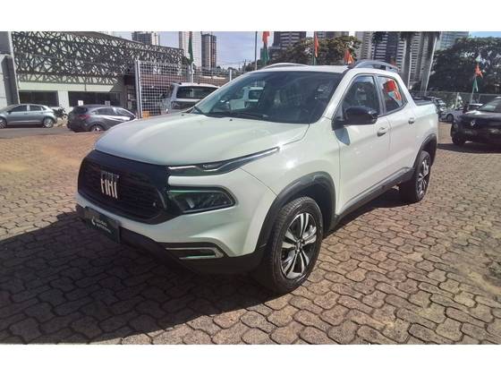FIAT TORO 1.3 TURBO 270 FLEX FREEDOM AT6 FIAT TORO 1.3 TURBO 270 FLEX FREEDOM AT6